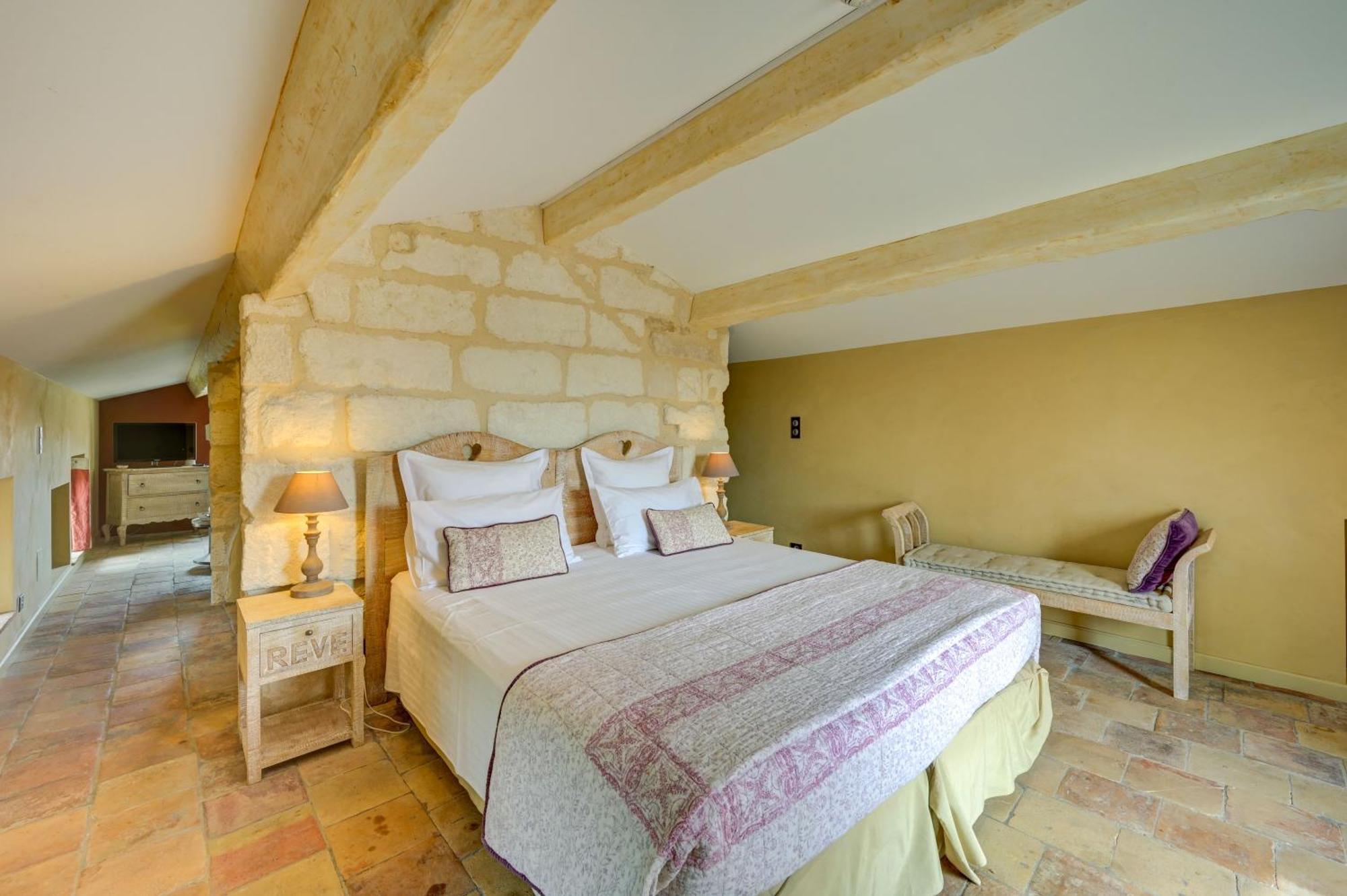 La Belle Vie Hotel Saint-Hilaire-dʼOzilhan Екстериор снимка