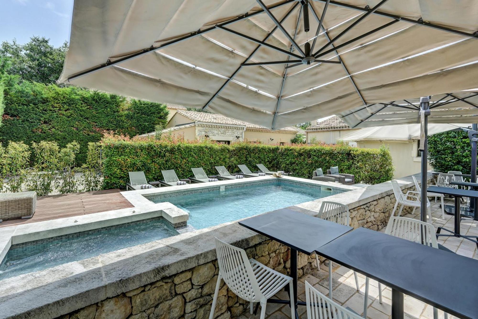 La Belle Vie Hotel Saint-Hilaire-dʼOzilhan Екстериор снимка
